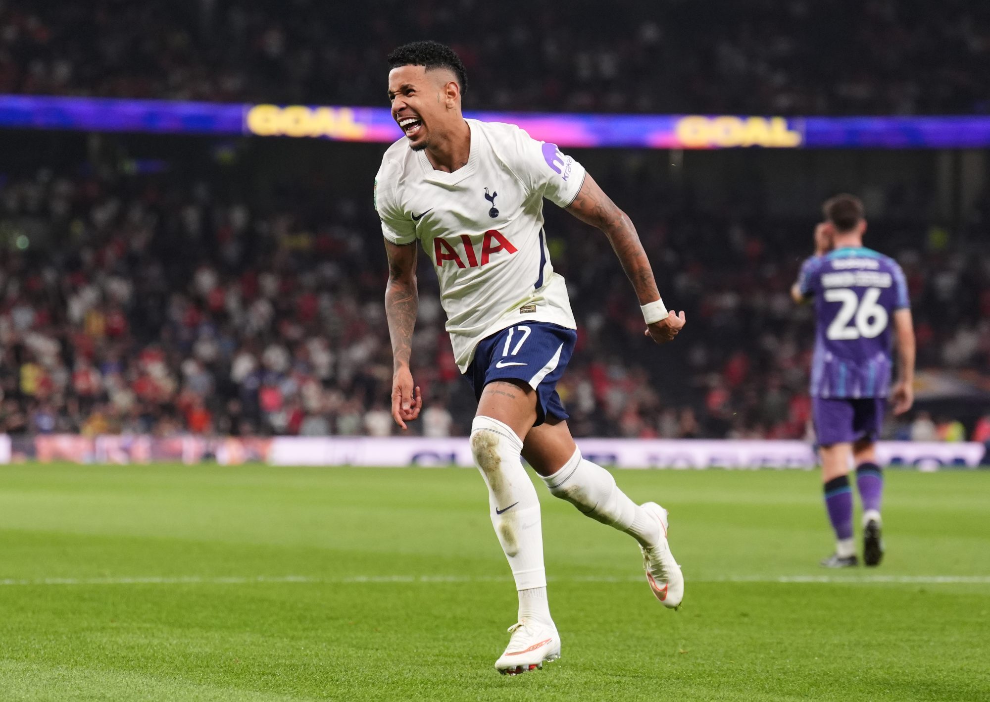 Sávio celebrating a goal for Tottenham Hotspur.